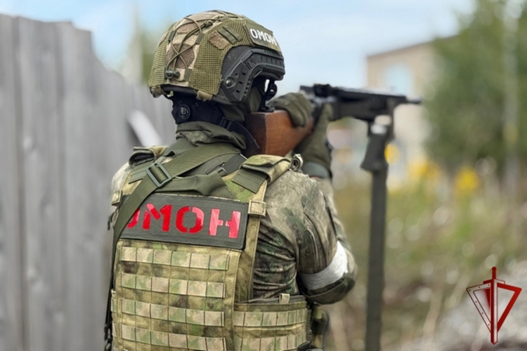 3 октября сотрудники отрядов мобильных особого назначения Росгвардии отмечают свой профессиональный праздник